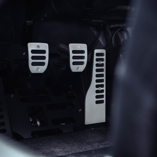 2027 Gunther Werks GXR-Evo Interior